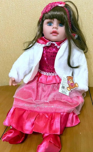 Большая кукла 60 см в красном платье, интерактивная в подарочной упаковке