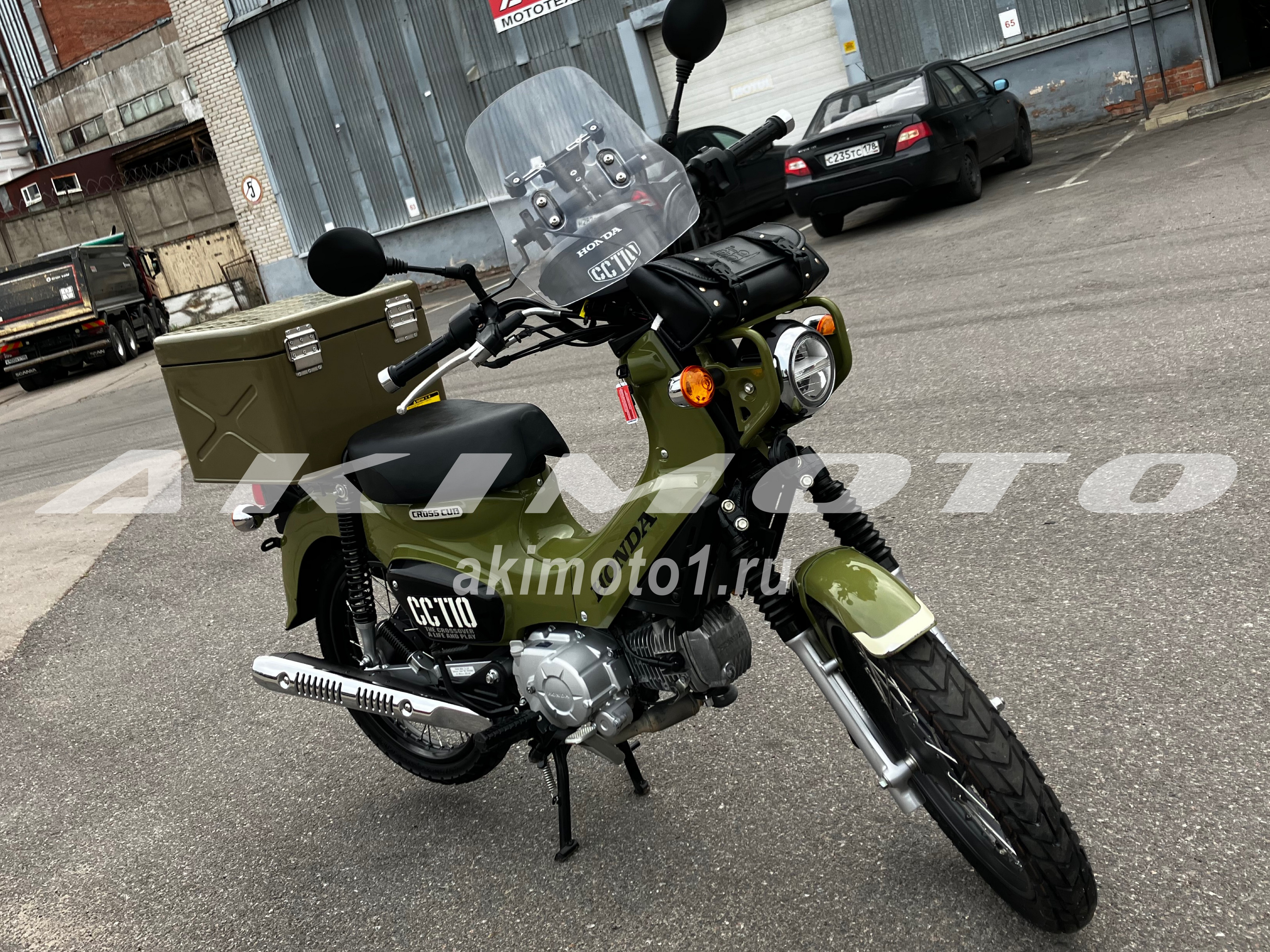 Продажа скутера Honda Super Cub 50 (Хонда Супер Каб Кастом) из Японии |  Магазин Акимото в Санкт-Петербурге.