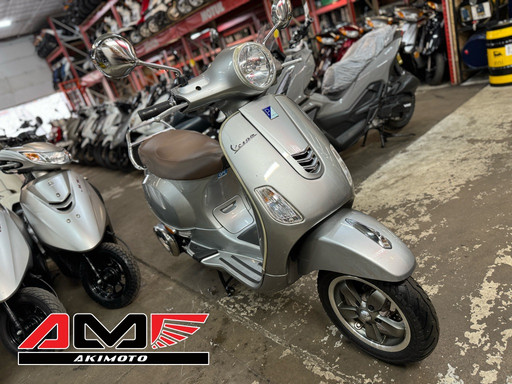 Скутер Piaggio Vespa VXL125 MET0000DAYK045041