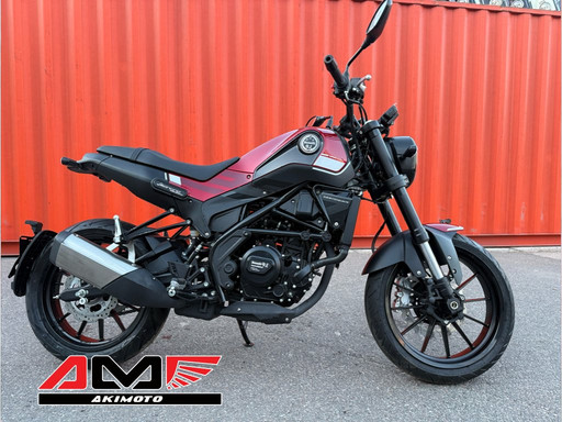 Мотоцикл Benelli Leoncino 250 ZBNN29005NBE73714 Мотоцикл Benelli Leoncino 250 ZBNN29005NBE73714