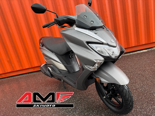 Скутер Suzuki Burgman 125