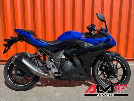 Мотоцикл Suzuki GSX250 R Мотоцикл Suzuki GSX250 R