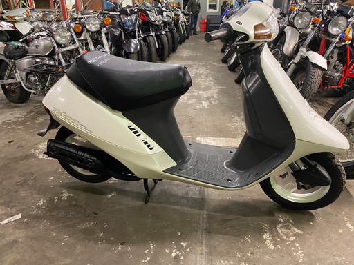 Скутер Honda Tact AF16