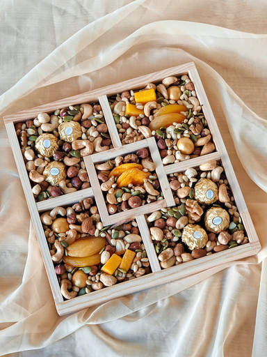 Подарочный набор из орехов