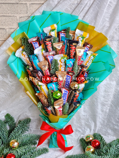 Букет из шоколадных батончиков