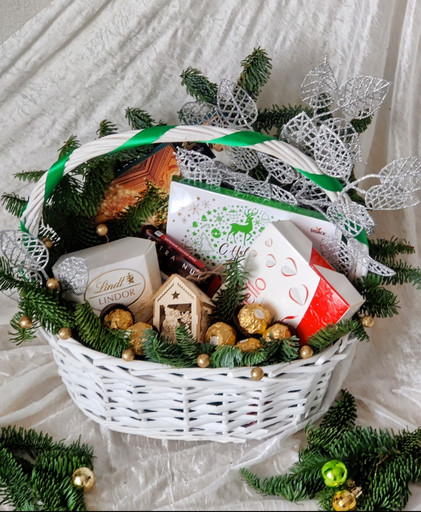 Корзина подарочная