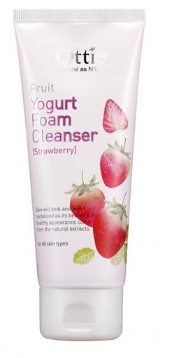Йогуртовая пенка для умывания с клубникой Ottie Fruits Strawberry Yogurt Foam Cleanser