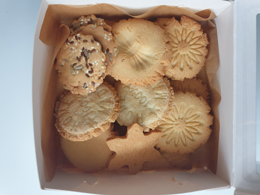 Печенье  ассорти (сливочное, с миндалем, с арахисом, с семечками)