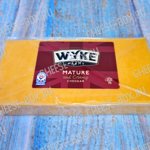 Твёрдый сыр Wyke Farms Mature Cheddar (Вайк Фармс зрелый Чеддер сыр красный) 600гр