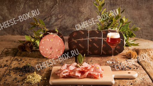 Wild boar Mortadella Pistacchio grains Renzini (Мортаделла из кабана с фисташками Рензини)
