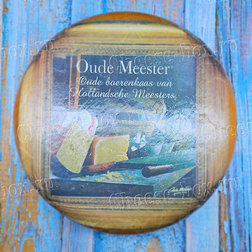 Oude Meester boerenkaas van Hollandsche (Твёрдый сыр Старый Мейстер Боернкаас)