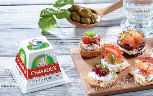 Chavroux Cheese Fresh Pure Soft Goat's Cheese (Мягкий козий сыр Шавру пирамидка) 150гр