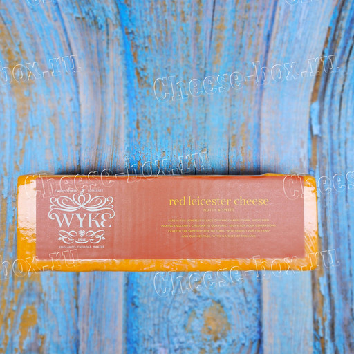 Твёрдый сыр Wyke Farms Red Leicester Cheddar cheese (Вайк Фармс Ред Лейчестер Чеддер сыр) оранжевый