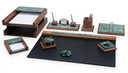 Наборы настольные из кожи и мрамора