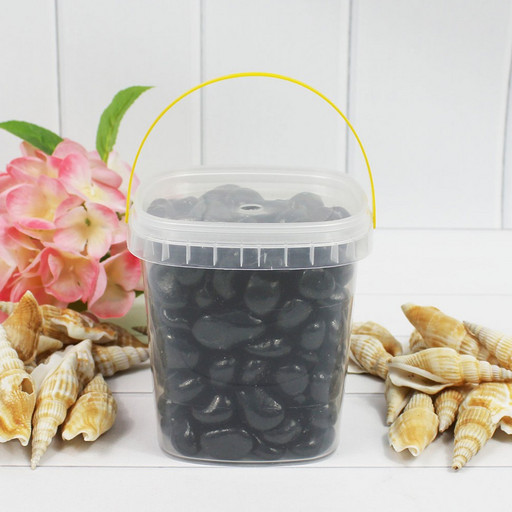 301789100920 Галька цветной крупная черная (фракция 10-15 мм) вес: 1000г, объем: 650мл