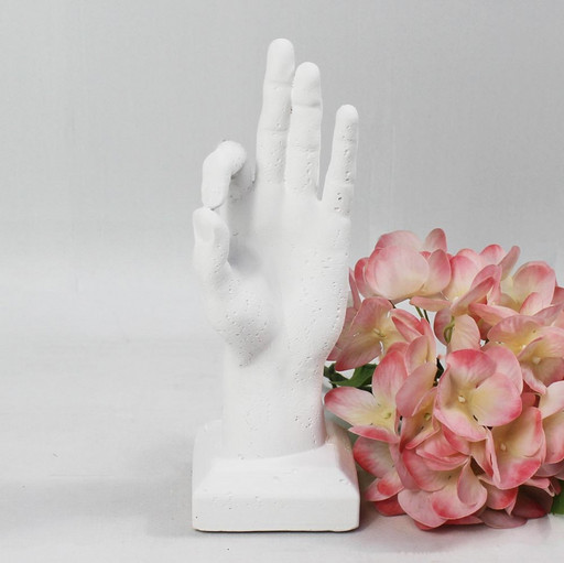 1008210001 ДЗЕН Фигурка интерьерная из гипса, белая H-205мм D-70мм