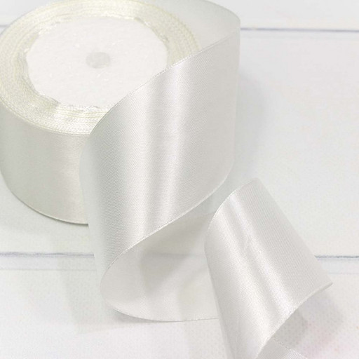 562-50/42 Лента атласная (сатин) 5 см*25 ярдов теплый белый 1/4 1/160