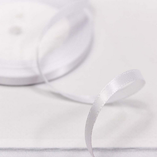 562-6/01 Лента атласная 0,6см*25ярдов сатин белый 1/10 1/1200