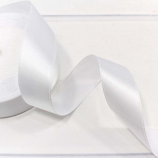 562-25/01 Лента Атласная Сатин 2,5см*25ярд Белый 1/5 1/300