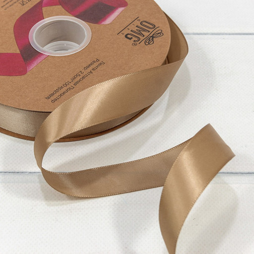 556-25/837 Лента Атласная Полиэстер класс А 2,5см*100ярд Оливково-коричневый 1/13 1/52