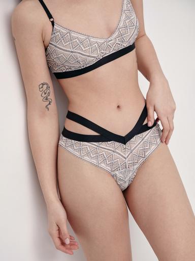 CONTE FAIRYTALE LBR 1557 Кружевные трусы «бразилиана» с вырезами по бокам