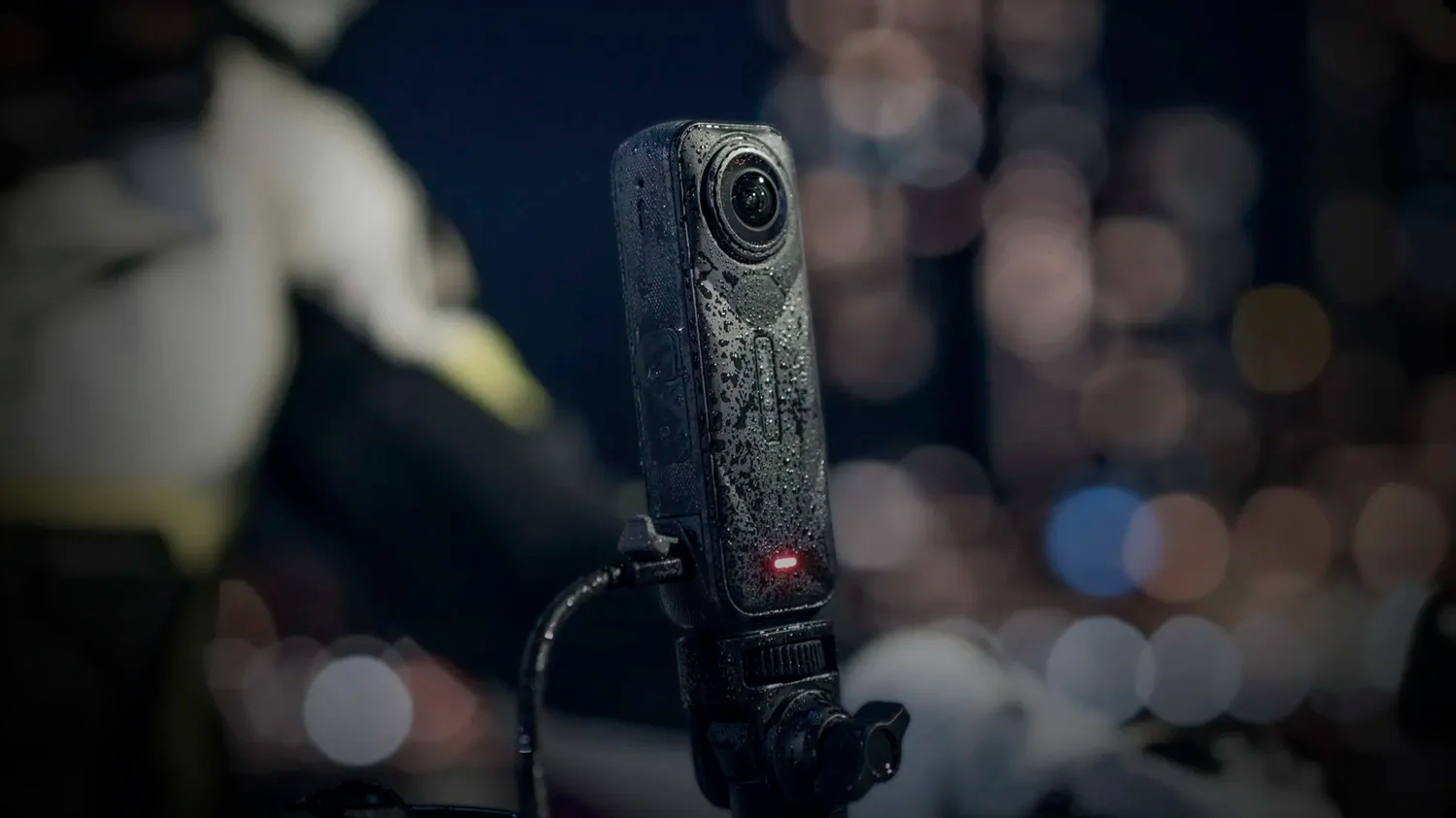 Зарядная крышка для Insta360 X5