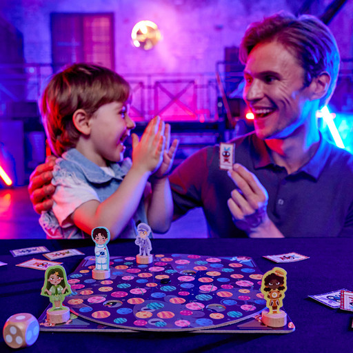 Детская настольная игра "Межгалактическая полиция", серия: пора играть (Основная)