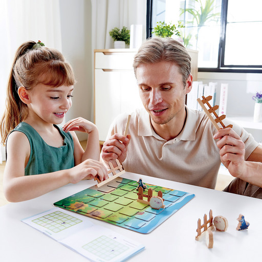 Детская настольная игра "Волк идет", серия: пора играть (Основная)