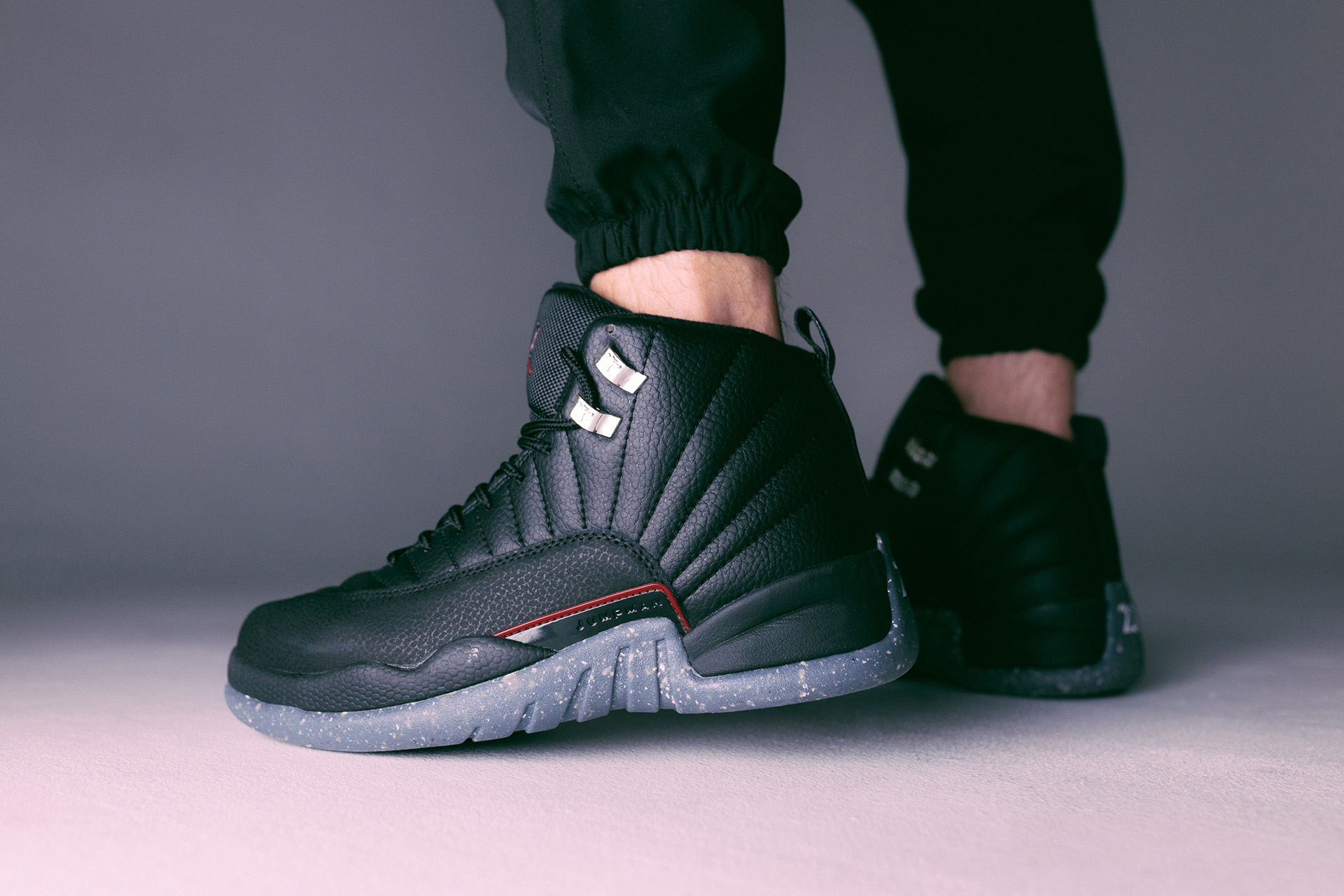 Nike Air Jordan 12 (31150)