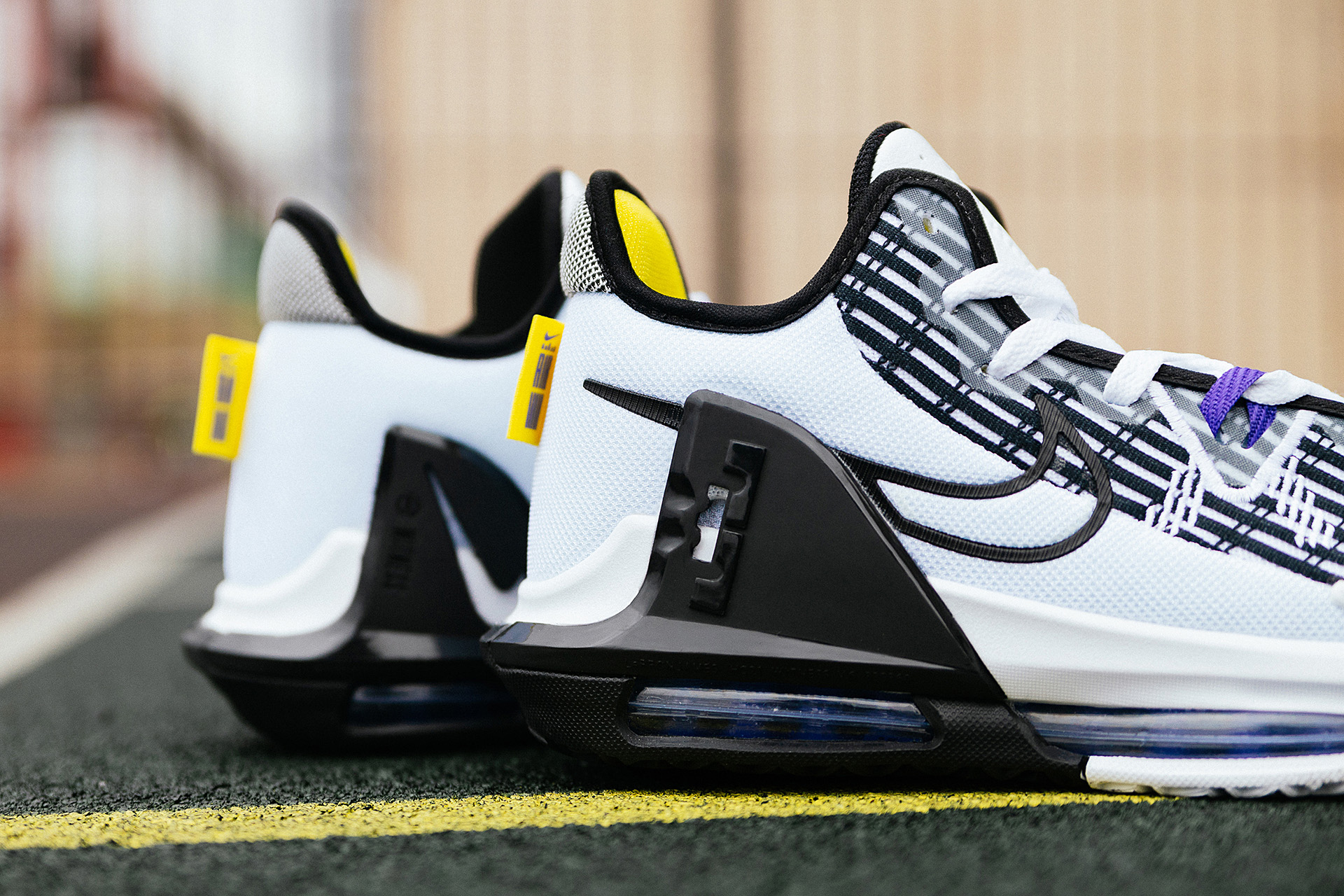 Nike Lebron Witness VI (29223)