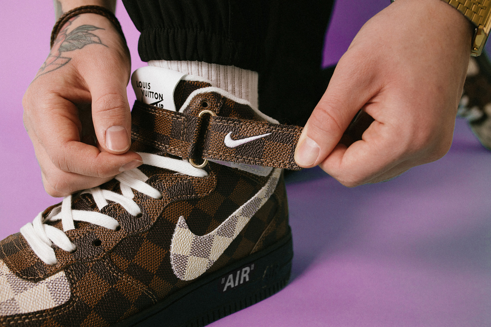 Louis Vuitton x Nike Air Force 1 (33521)