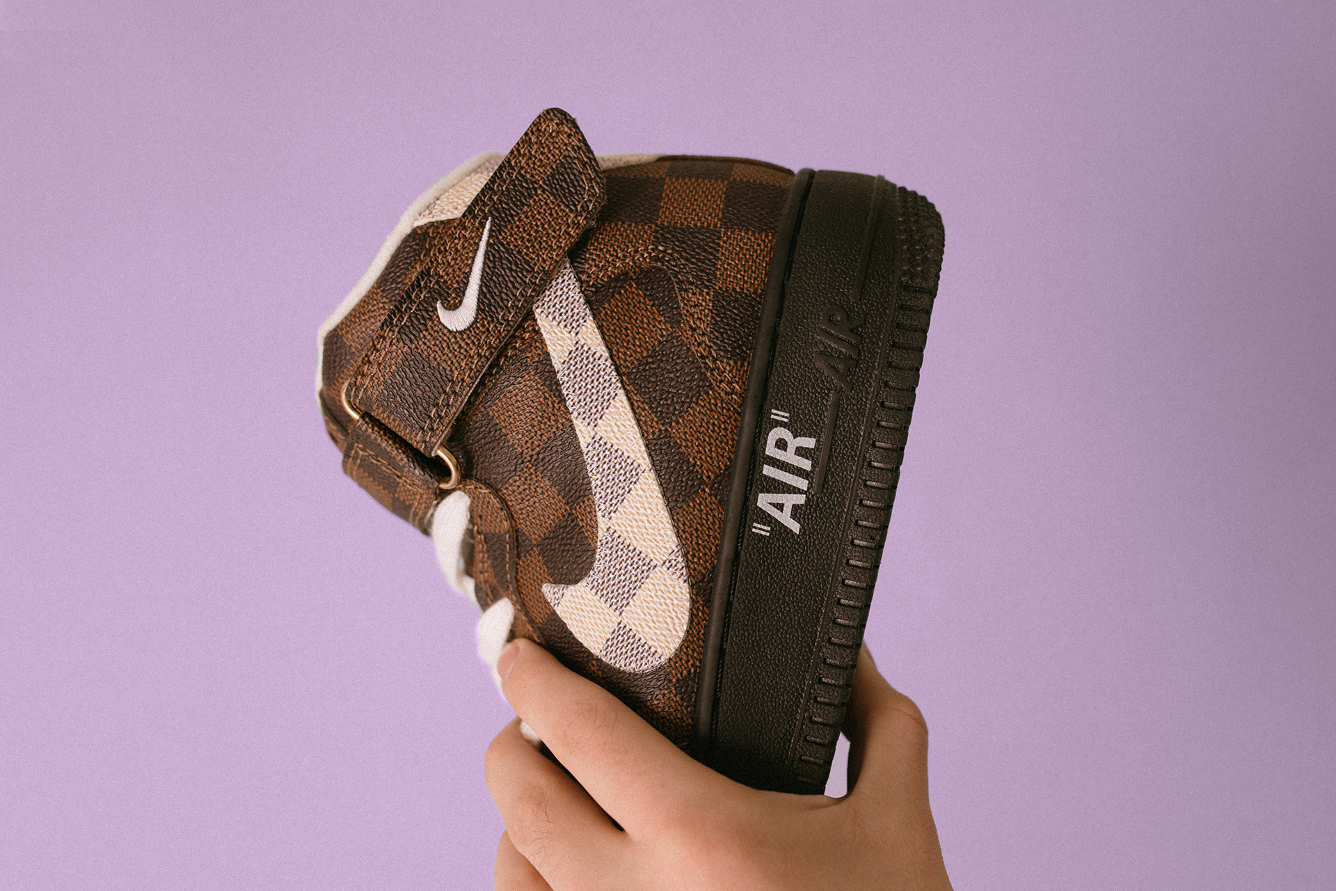 Louis Vuitton x Nike Air Force 1 (33521)