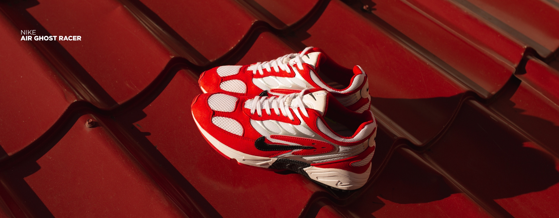 Nike Air Ghost Racer