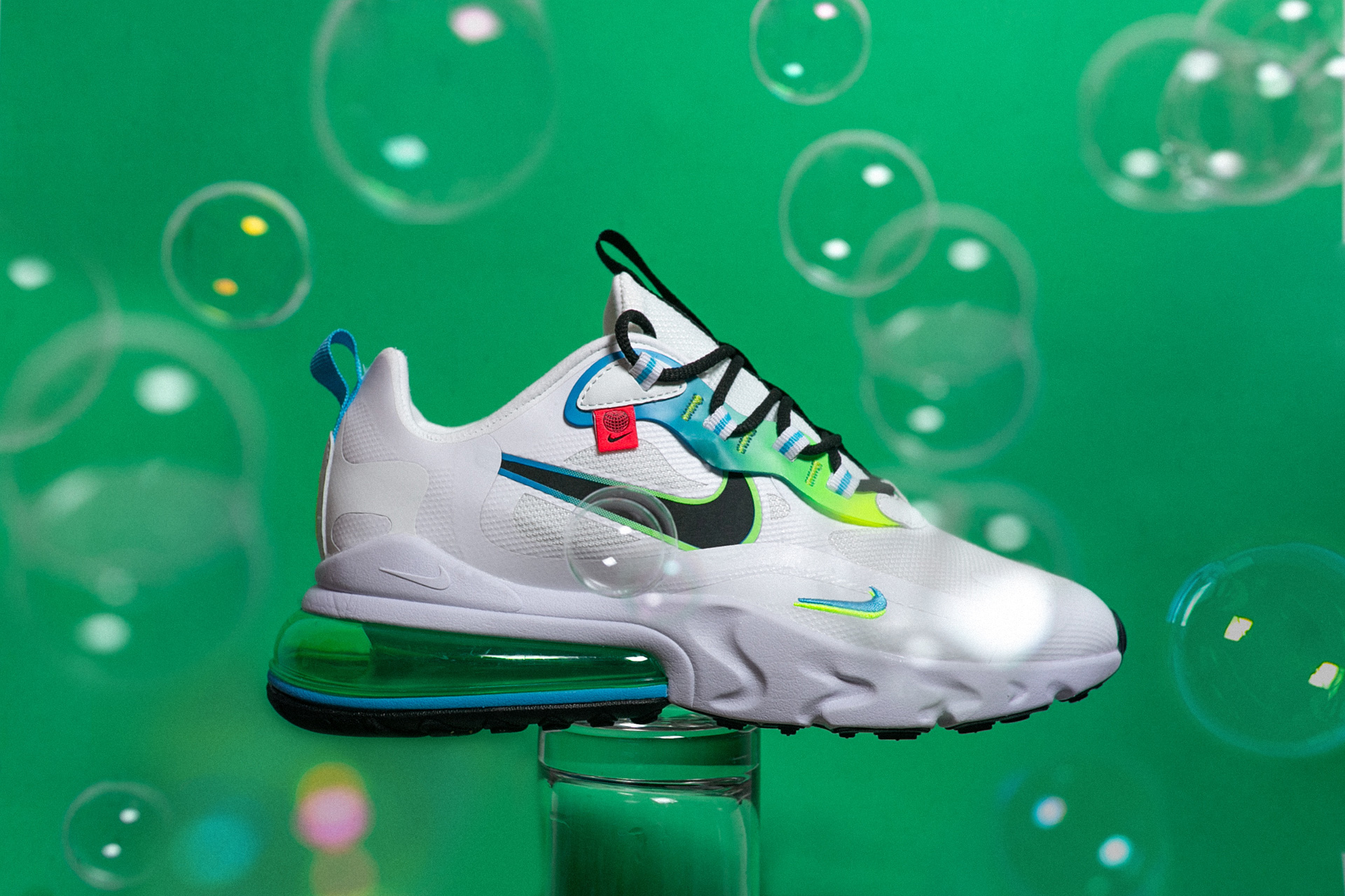Nike Air Max 270 React