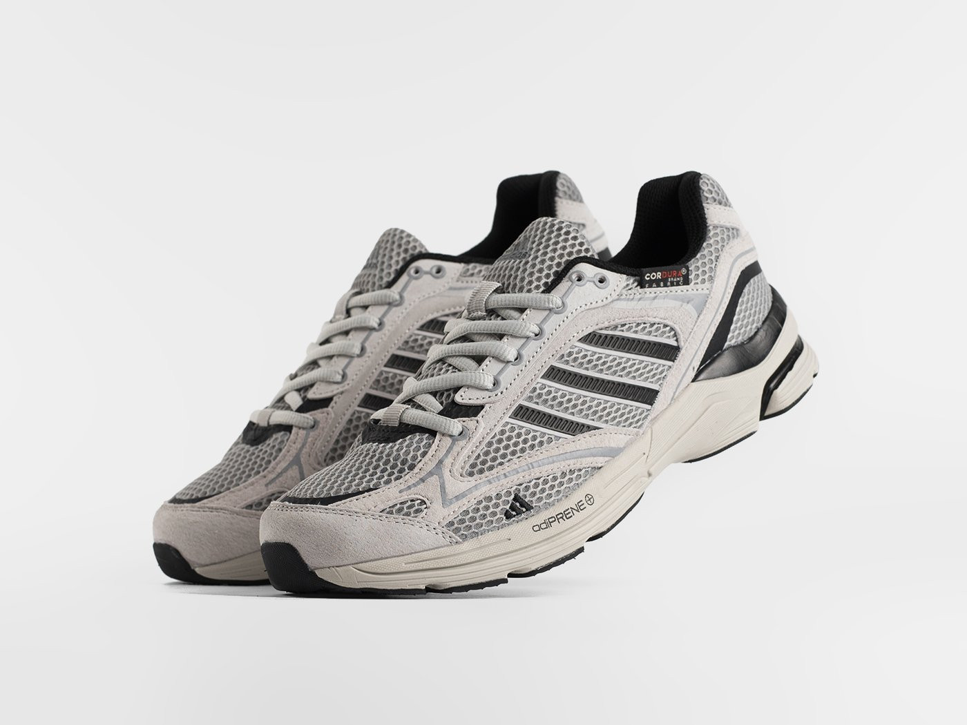 【М】 Купить Кроссовки Adidas ZX 750 (47341) по цене 5535 руб
