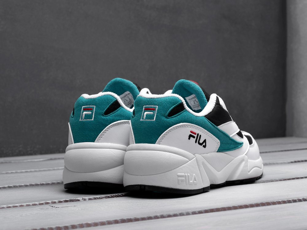 Fila discount venom low