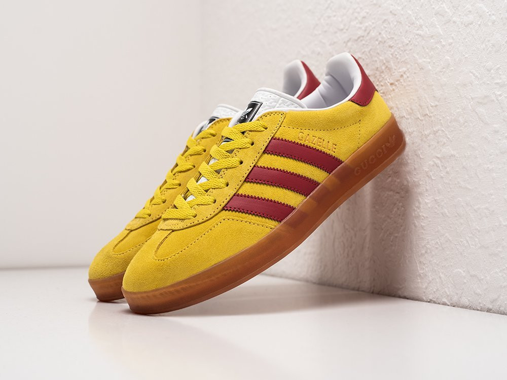 Adidas gazelle og red online