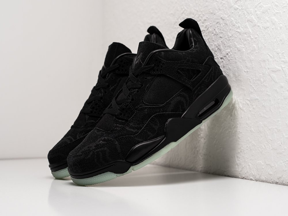 Nike air jordan outlet 4 x kaws