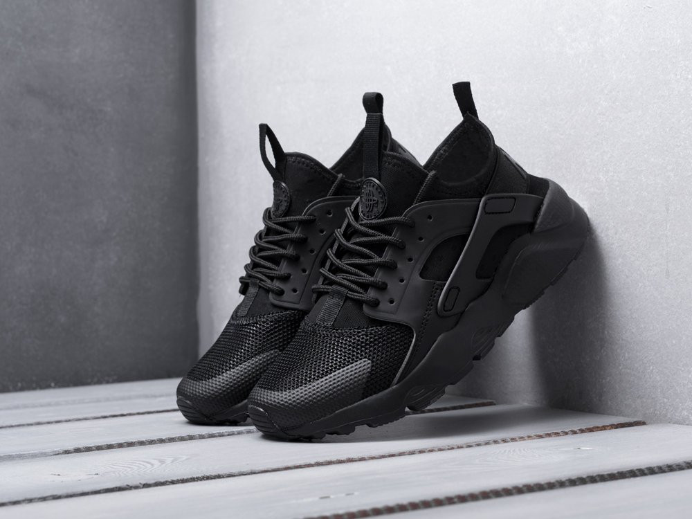 Nike air huarache run ultra triple black best sale