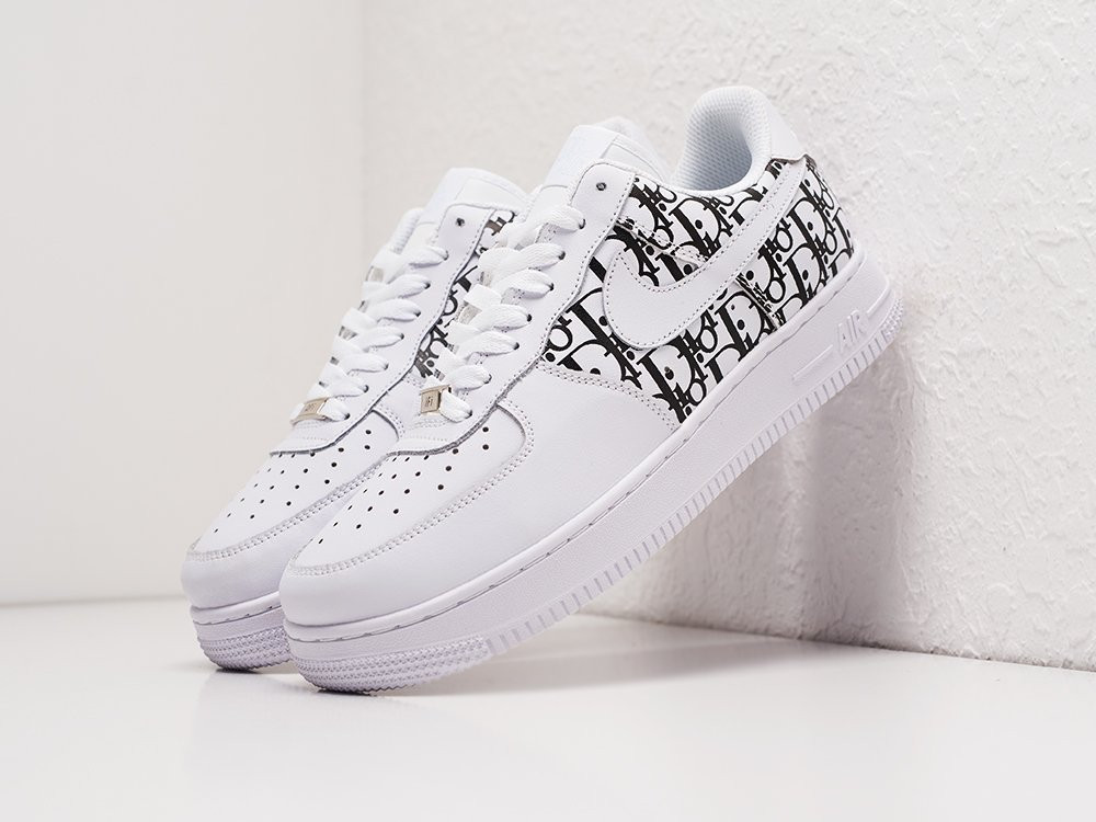 Air force one nike white low best sale