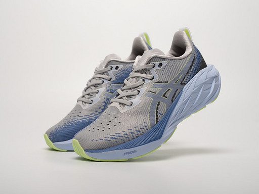 Кроссовки Asics Novablast 4 (42402) Кроссовки Asics Novablast 4 (42402)