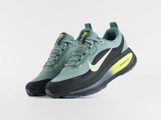 Кроссовки Nike Vomero 18 (47042)