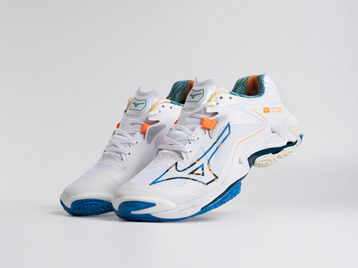 Кроссовки Mizuno Wave Lightning Z8 (45125)