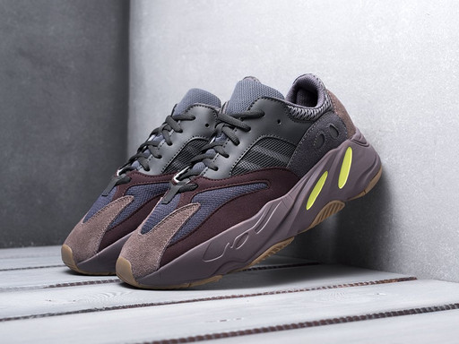 Adidas Yeezy Boost 700 12670