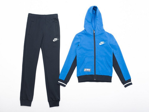 Спортивный костюм Nike (15922) Спортивный костюм Nike (15922)