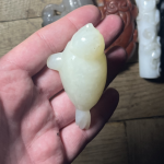 Нерпа из жирного белого нефрита. нулевые?