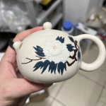 Чайник белый