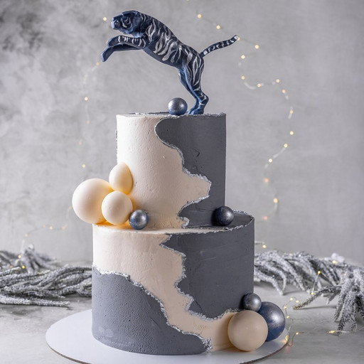 Торт с символом 2022 года — с Водяным Тигром!