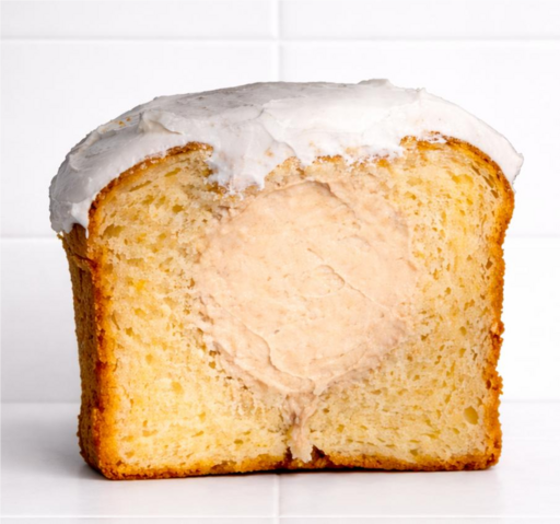 Пасхальный кулич с центром "Синнабон"