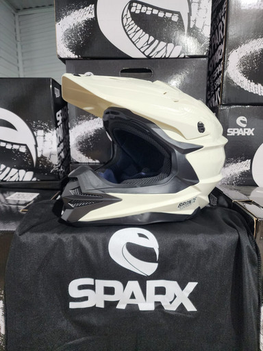 Шлем Sparx Fenix Белый
